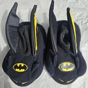 batman slippers Boy/girlKids L 9/10 Black/yellow